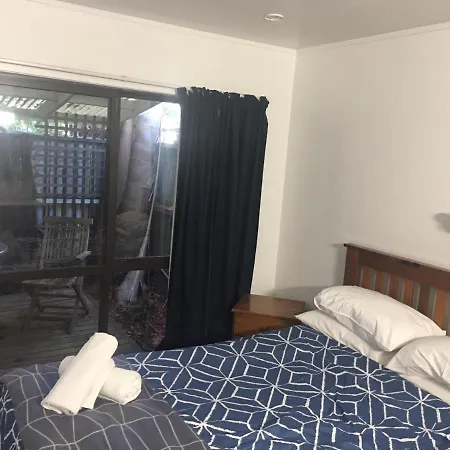 Gibson Court Motel