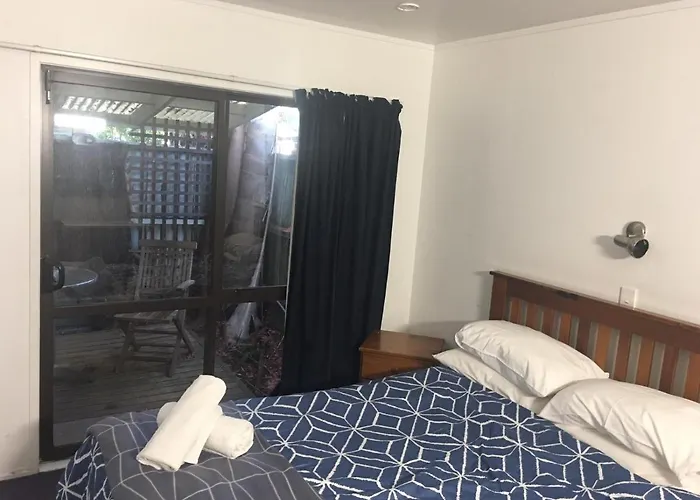 Gibson Court Motel